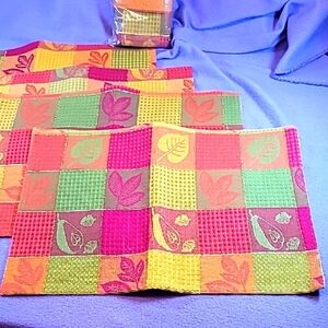 0719. NWTs ~ Harvest Blaze Waffle Napkins (4) & Placemats (4)~ Beautiful 💛